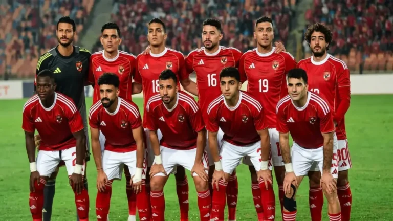 الأهلي يتخذ قراراً حاسماً بطرد مروان عثمان بعد إخفاقه في التسجيل والجماهير تؤيد الخطوة