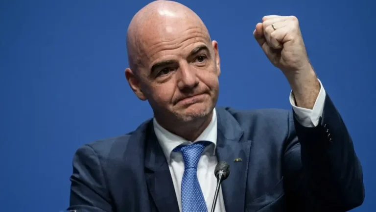 إنفانتينو يحسم الجدل بشأن مشاركة إيران في المونديال ووقوع مصر في مجموعة صعبة