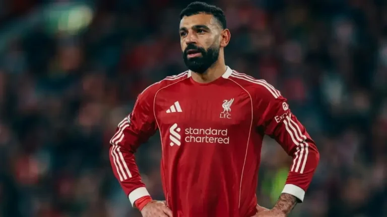 محمد صلاح يقترب من تحطيم إنجاز هنري بعد تسجيله 50 هدفًا في 97 مباراة قبل تحدي باريس
