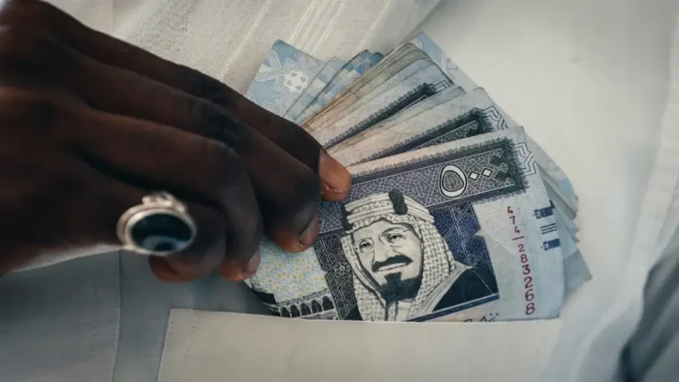 قفزة سعر الريال السعودي في مصر اليوم… أعلى الأسعار من البنك الأهلي الكويتي وأكثرها تداولاً!