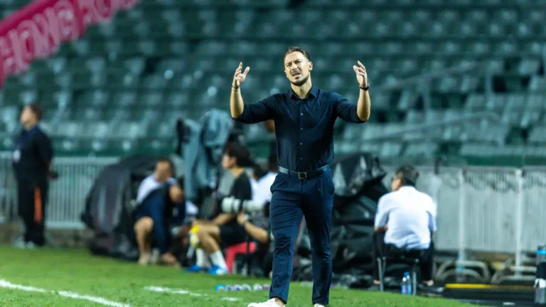 يايسله يتخذ قرارًا مفاجئًا بشأن ديميرال قبل مواجهة الأهلي المرتقبة واللاعب المتعافى بنسبة 90% سيجلس على مقاعد البدلاء