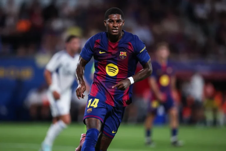 راشفورد يغير موازين برشلونة في سوق الانتقالات