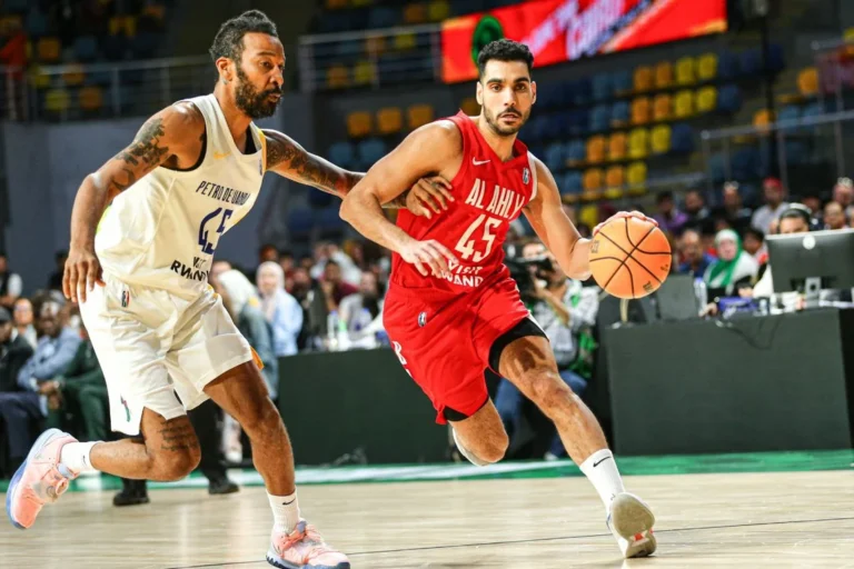 تعرف على توقيت مباراة الأهلي والزمالك في كرة السلة اليوم والقنوات التي ستنقل نصف نهائي كأس مصر