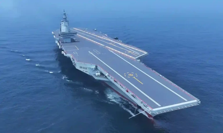 الصين تخطط لتطوير ست حاملات طائرات جديدة