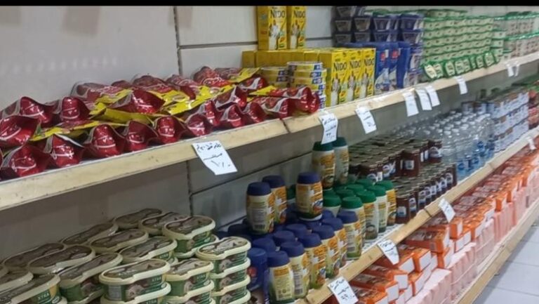 أسعار السلع في منافذ الدولة تتجه للانخفاض.. اكتشف سعر البروتين الآن