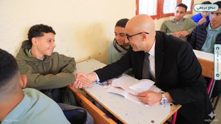 التعليم يوزع مستحقات خدمات المدارس ويعلن عن فترة إجازة جديدة