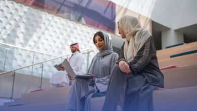 أول دفعة بجامعة الرياض للفنون