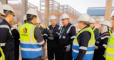 إطلاق التيار الكهربائي في أولى محطات إنتاج الطاقة بمجمع السولار بأسيوط يعزز الفاعلية الاقتصادية والتنموية