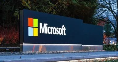 مايكروسوفت تطلق زميل ذكاء اصطناعي جديد في تطبيق Teams للإجابة عن الأسئلة خلال الاجتماعات بشكل فعّال ومبتكر