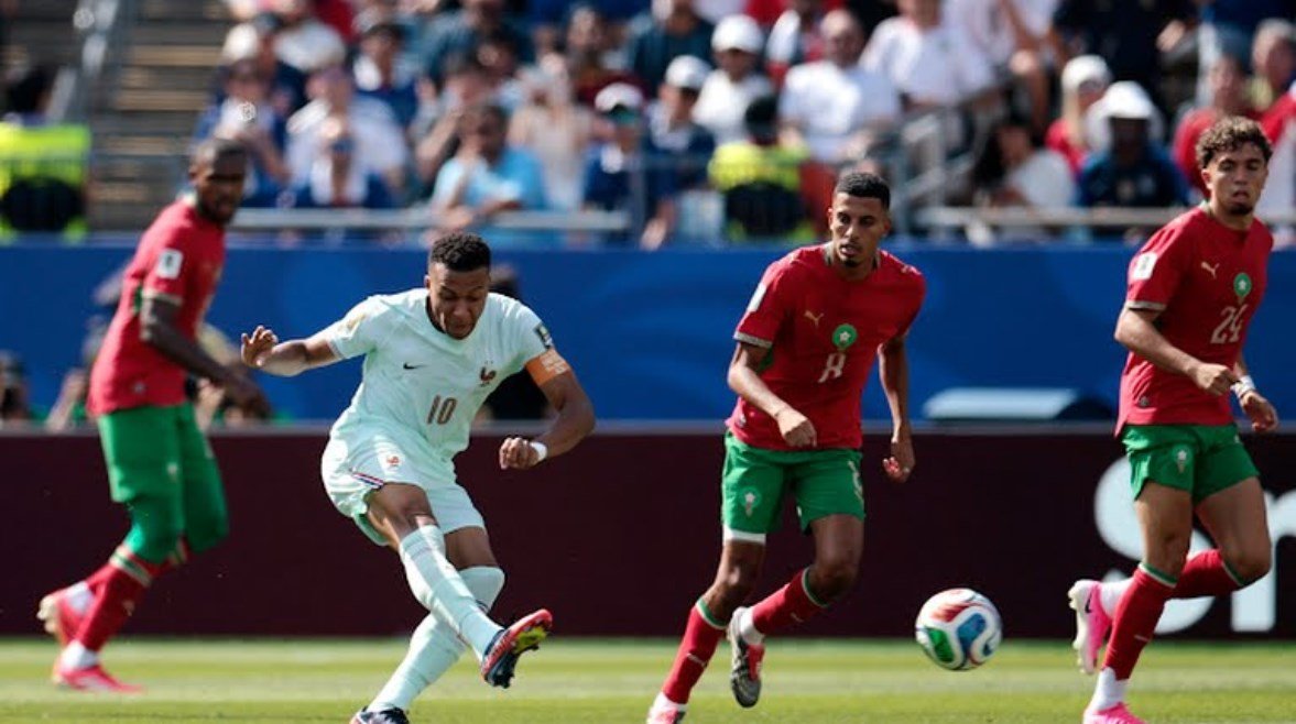 مبابي يبدع ويقود منتخب فرنسا لإقصاء منتخب المغرب في نصف نهائي مونديال 2026 بنجاح غير مسبوق