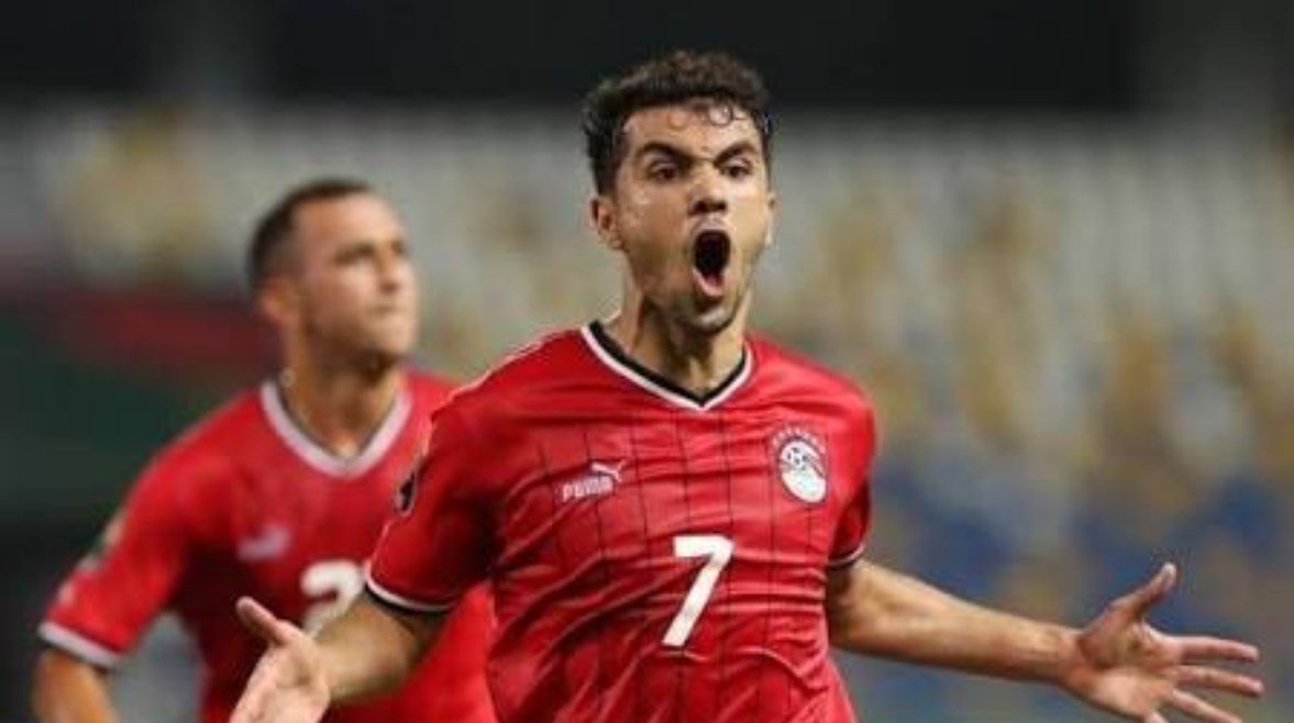 والد محمود صابر يعبر عن قلقه من عدم حصول ابنه على حقه الإعلامي ويأمل انتقاله إلى النادي الأهلي